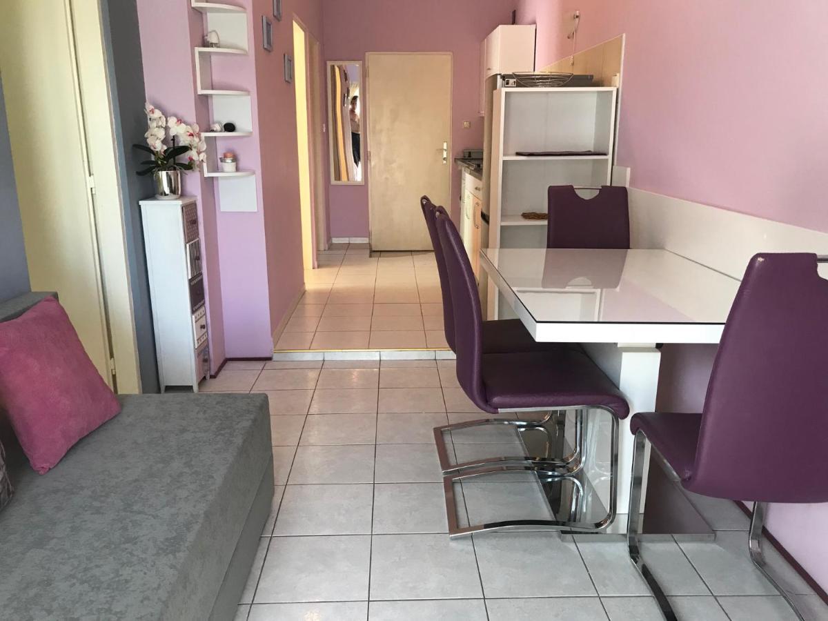 Beachfront Apartment Sun Vodice Ngoại thất bức ảnh